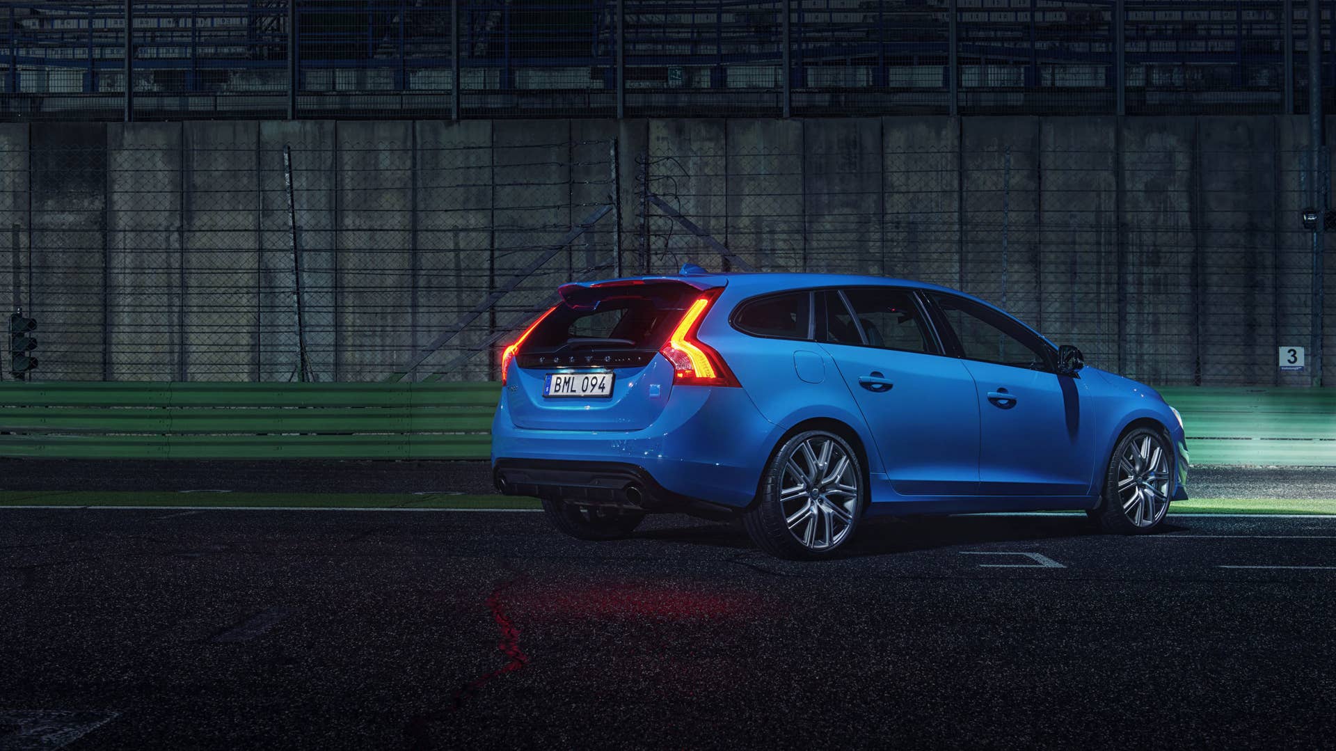 2017 volvo v60 polestar rear three quarters