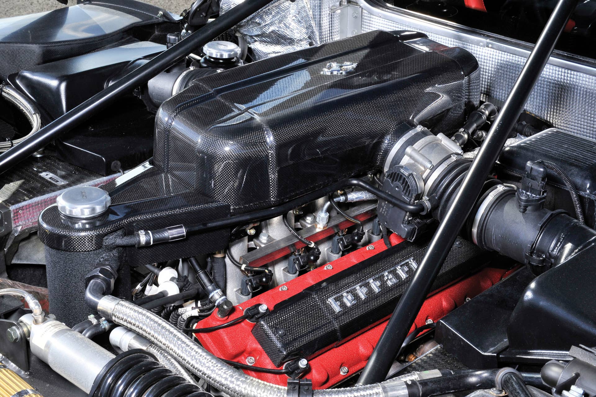 2004 ferrari enzo engine