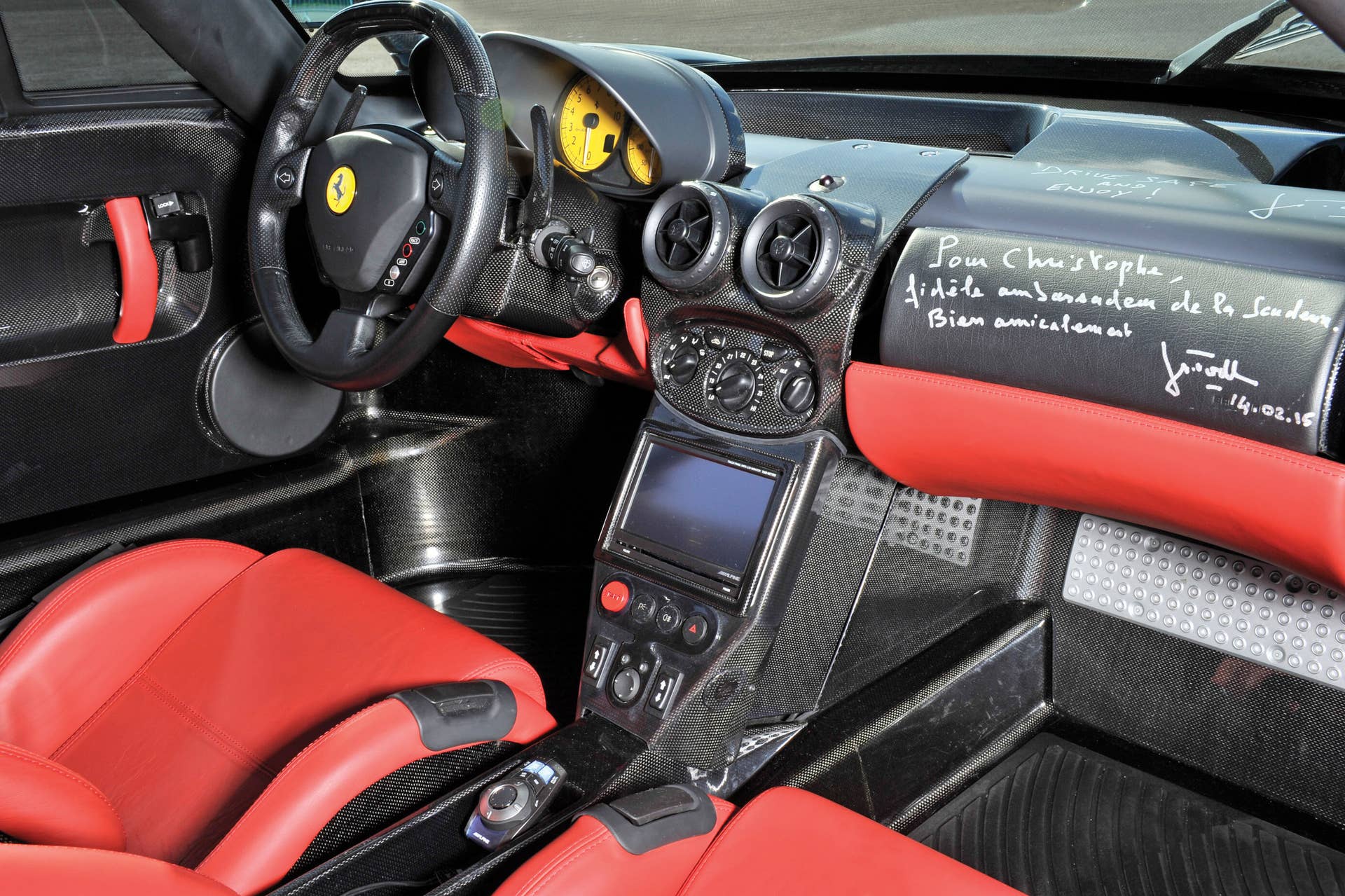 2004 ferrari enzo inside