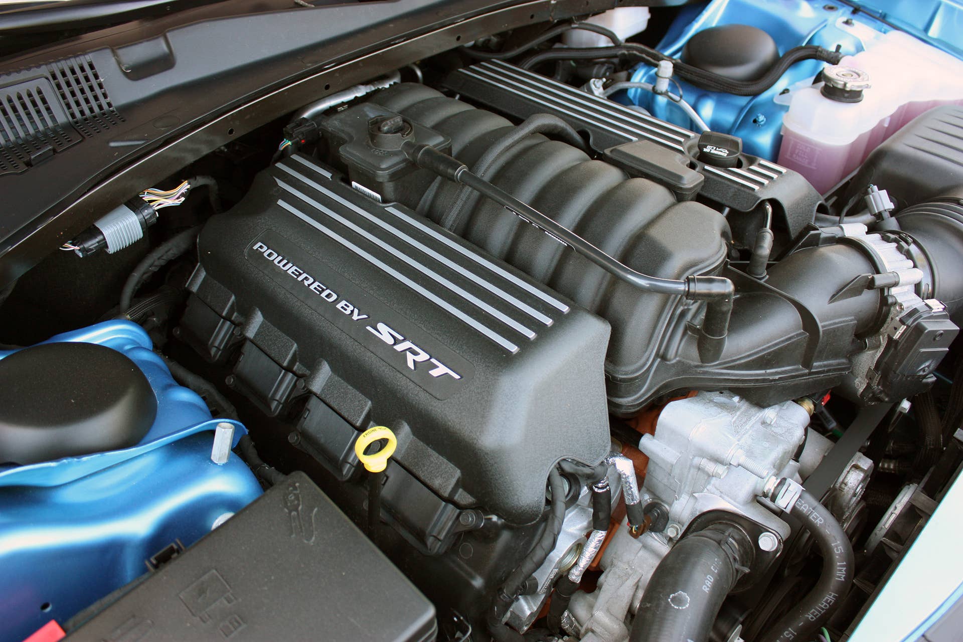 2015 Dodge Charger R/T Scat Pack engine