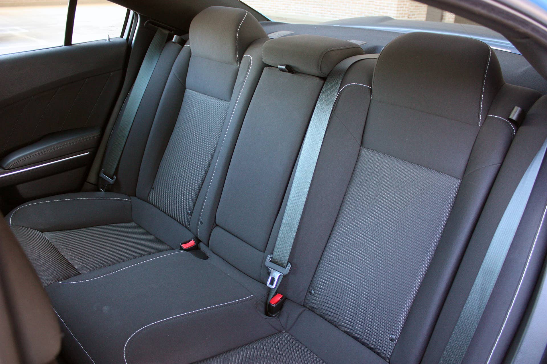 2015 Dodge Charger R/T Scat Pack rear seats