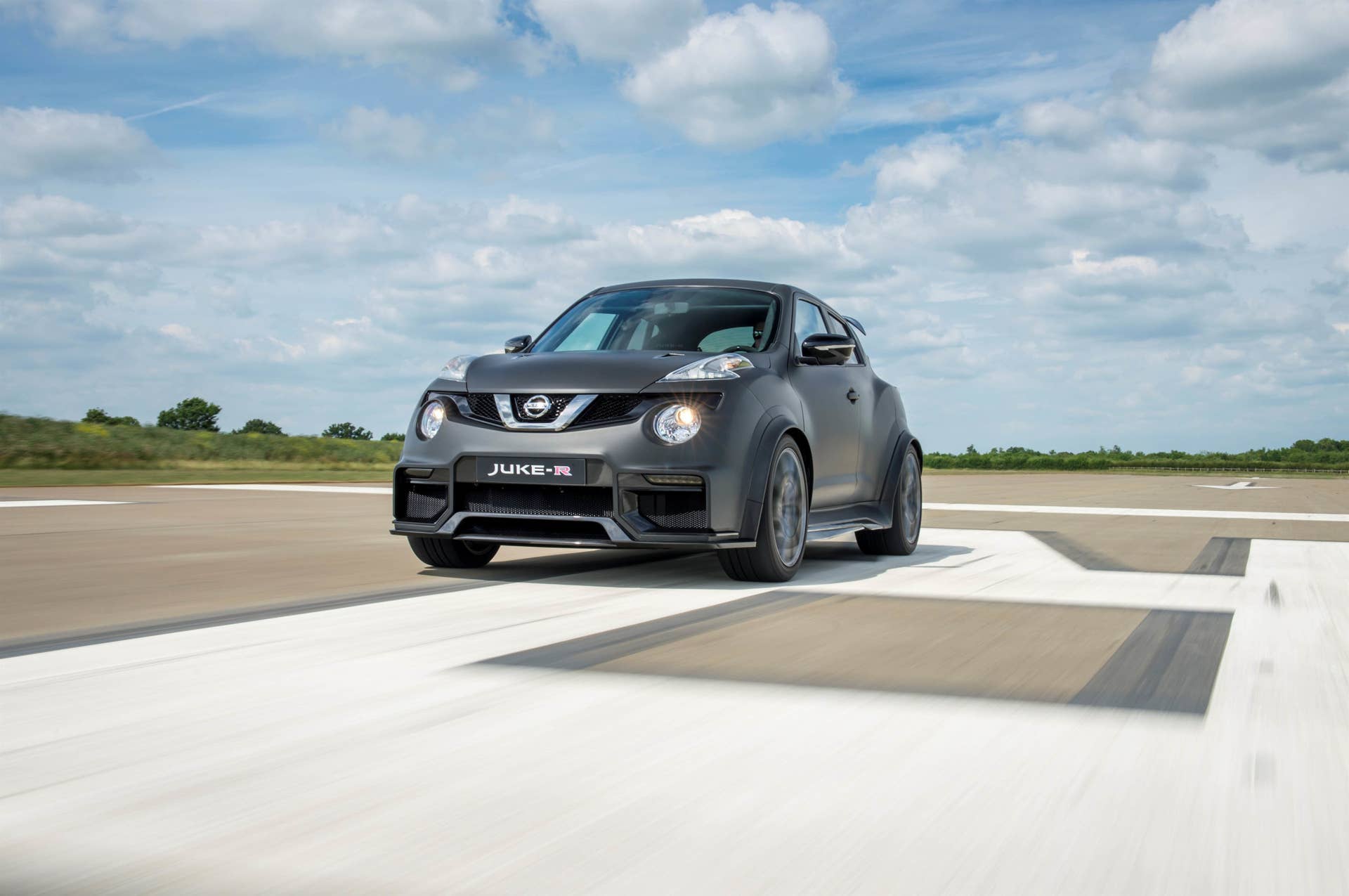 Nissan rolls out updated Juke-R 2.0 at Goodwood - Autoblog