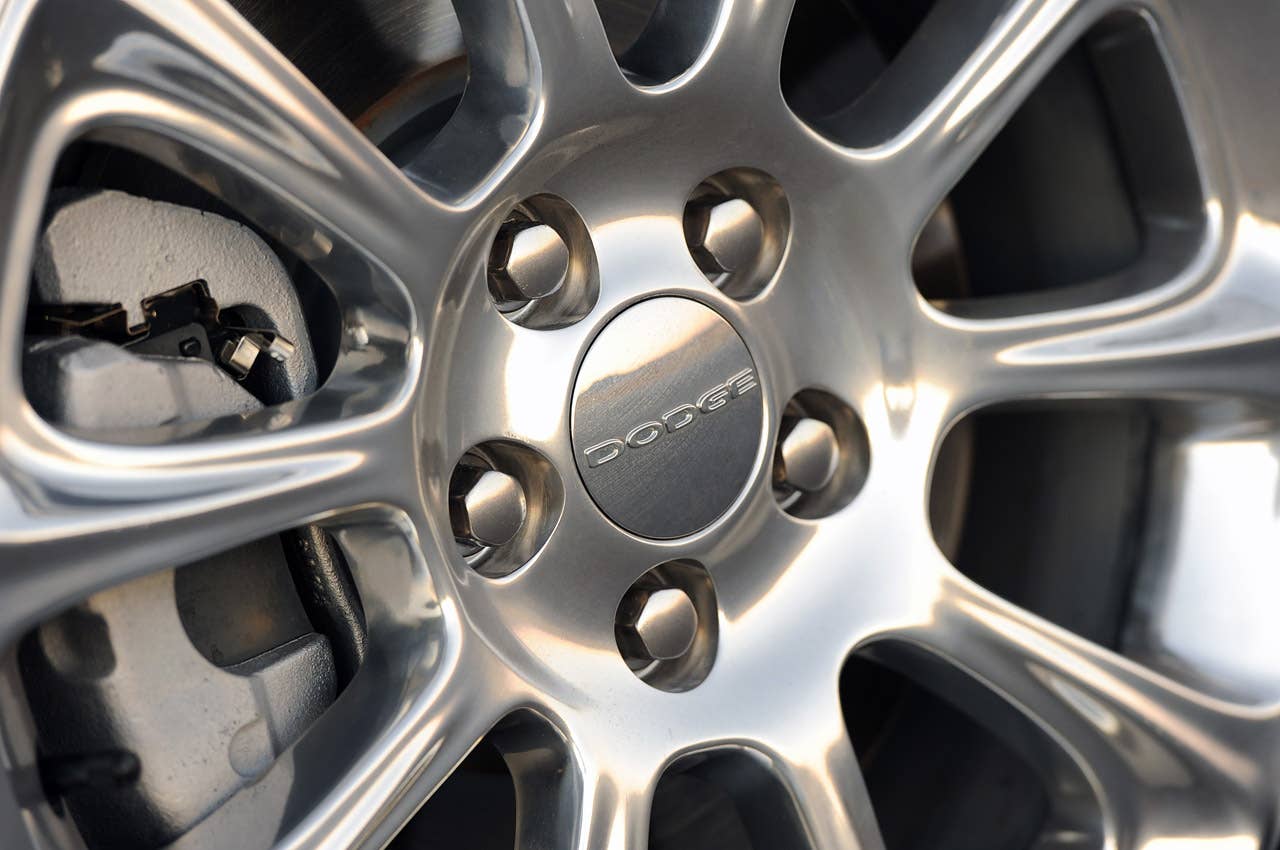 2013 Dodge Dart wheel detail