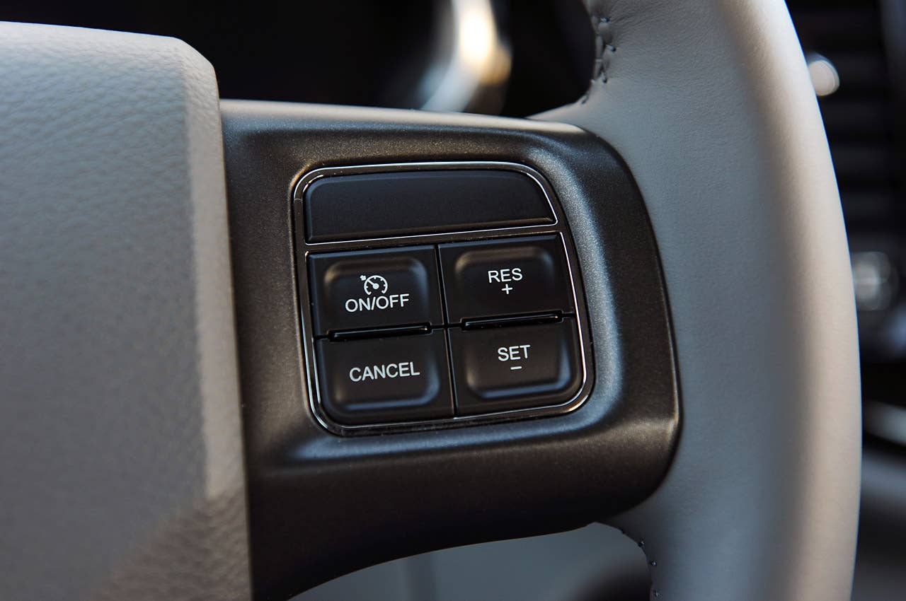 2013 Dodge Dart steering wheel controls