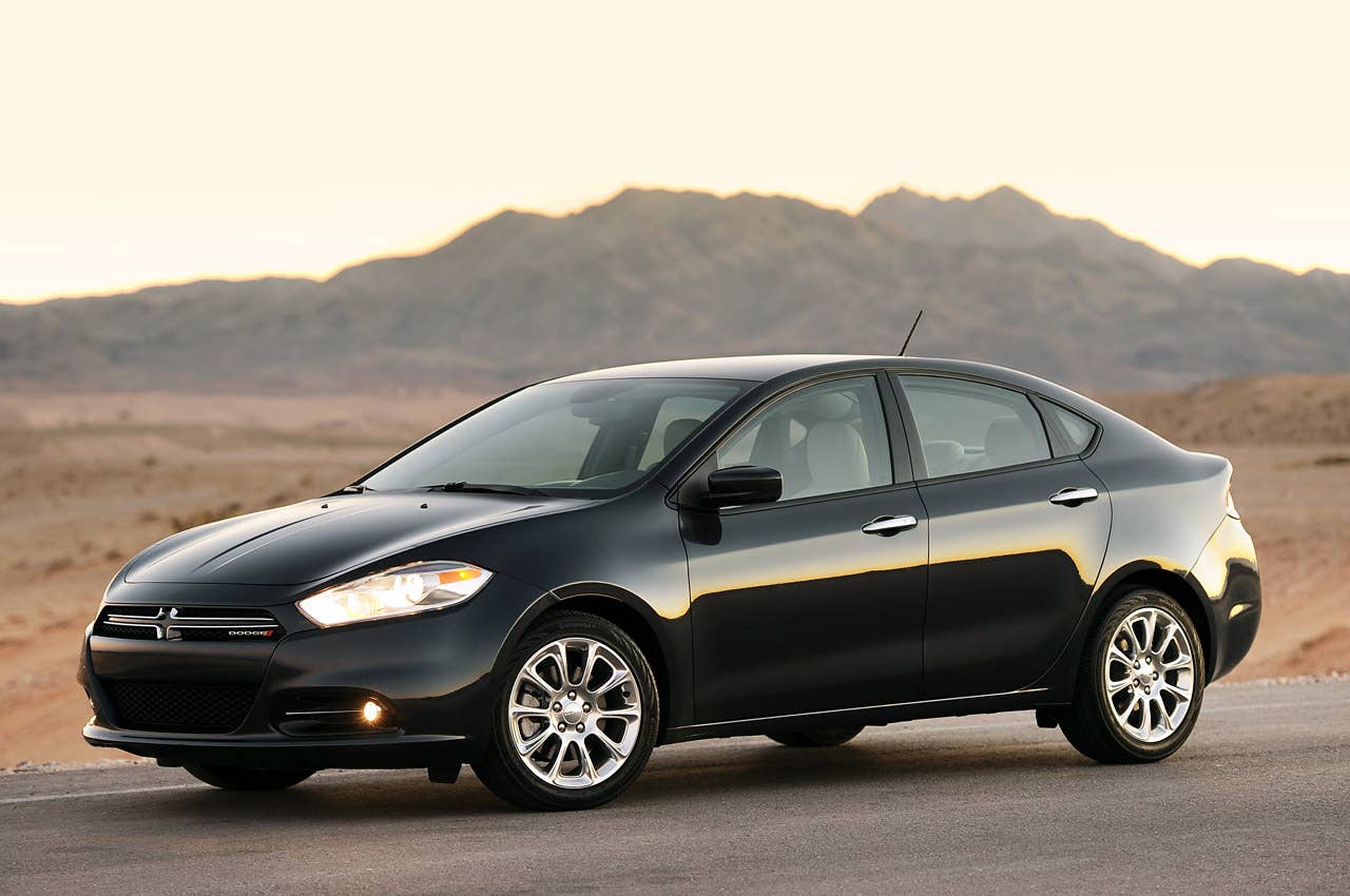 2013 Dodge Dart front 3/4 view