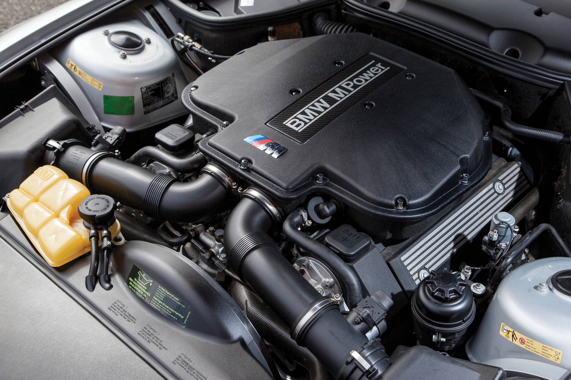 2001 BMW Z8 engine