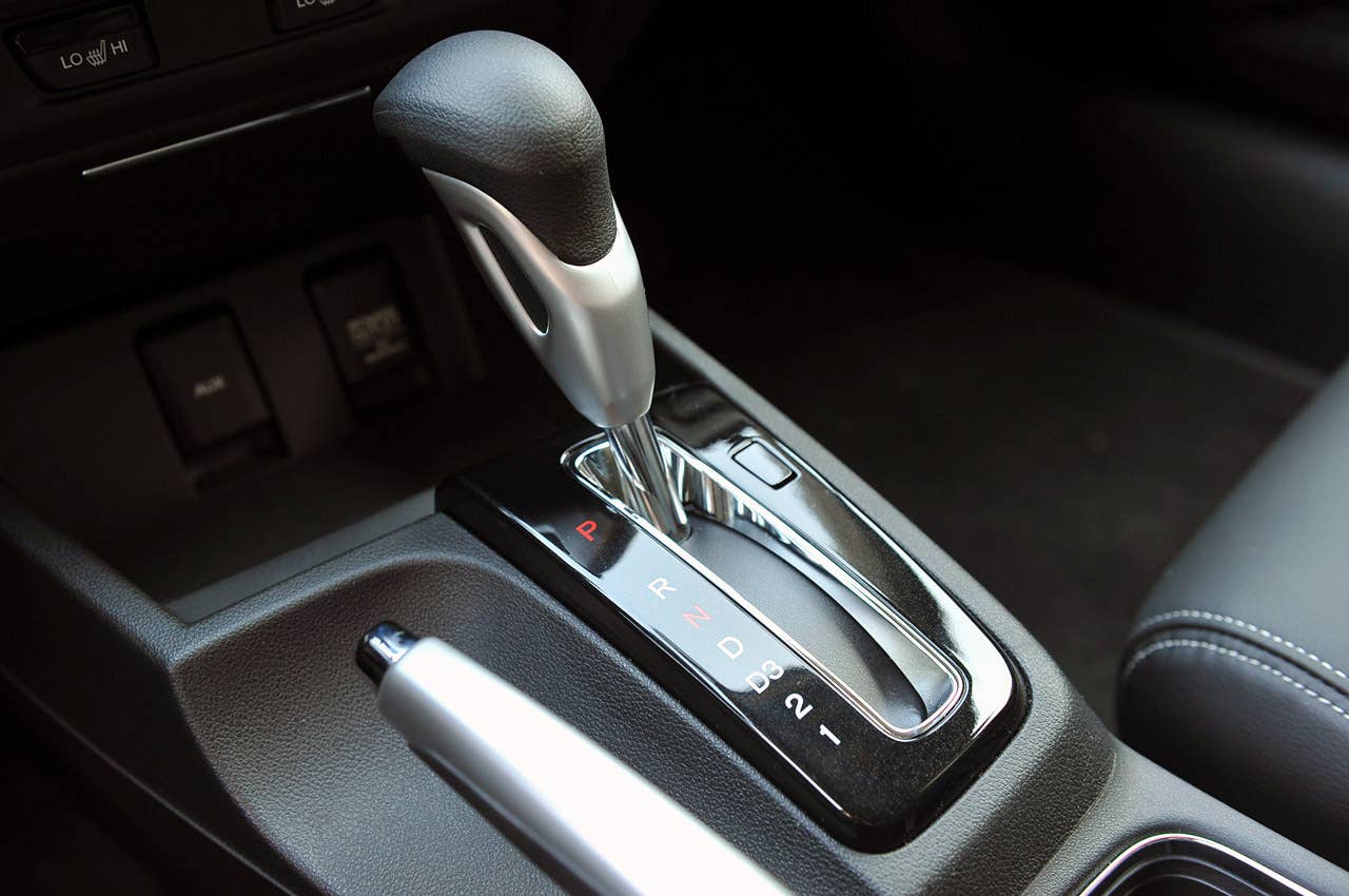 2013 Honda Civic shifter