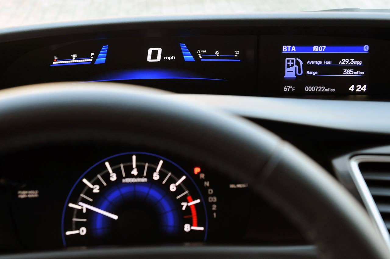 2013 Honda Civic gauges