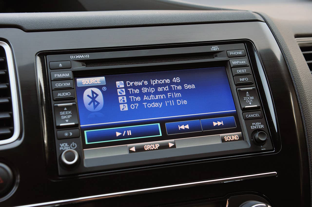 2013 Honda Civic audio system display