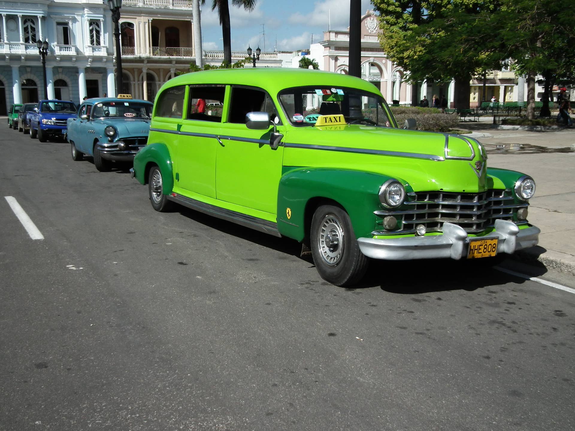 Green car