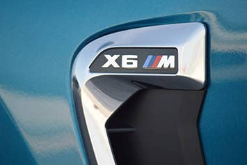 2015 BMW X6 M