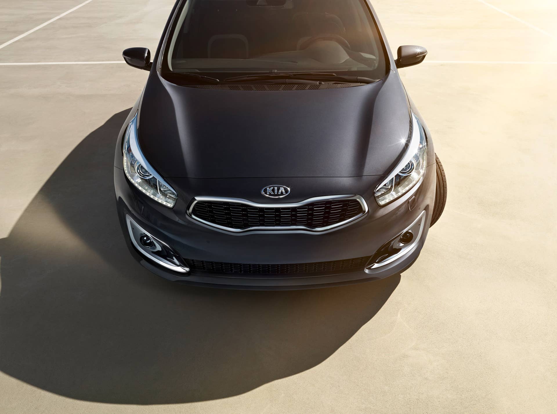 2016 Kia Cee'd front nose