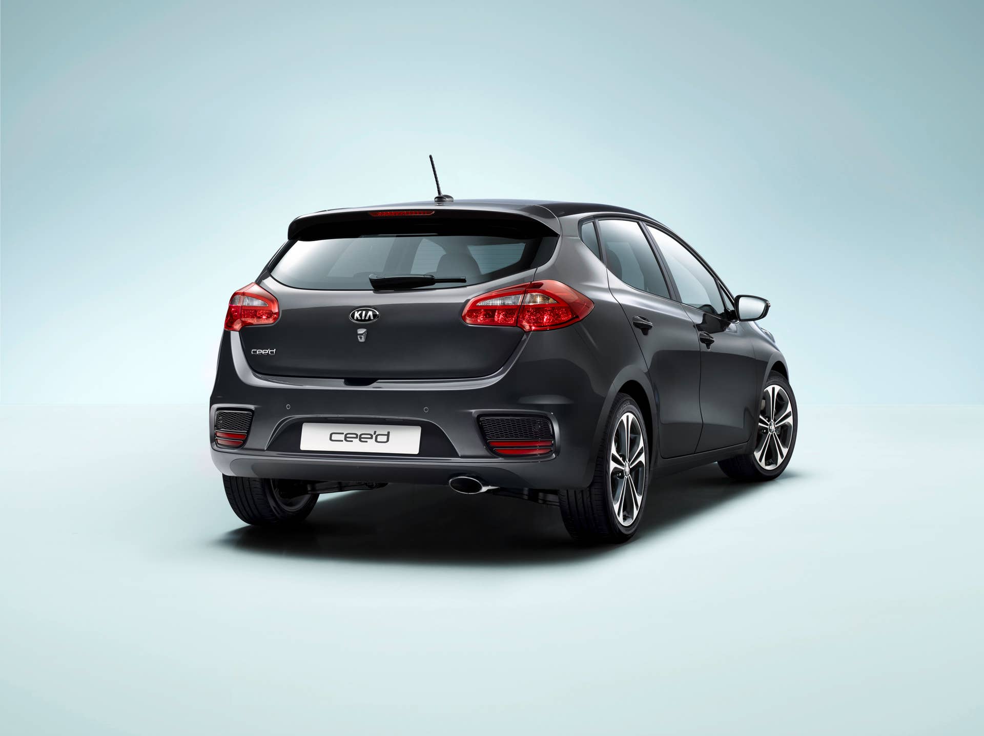 2016 Kia Cee'd rear 3/4