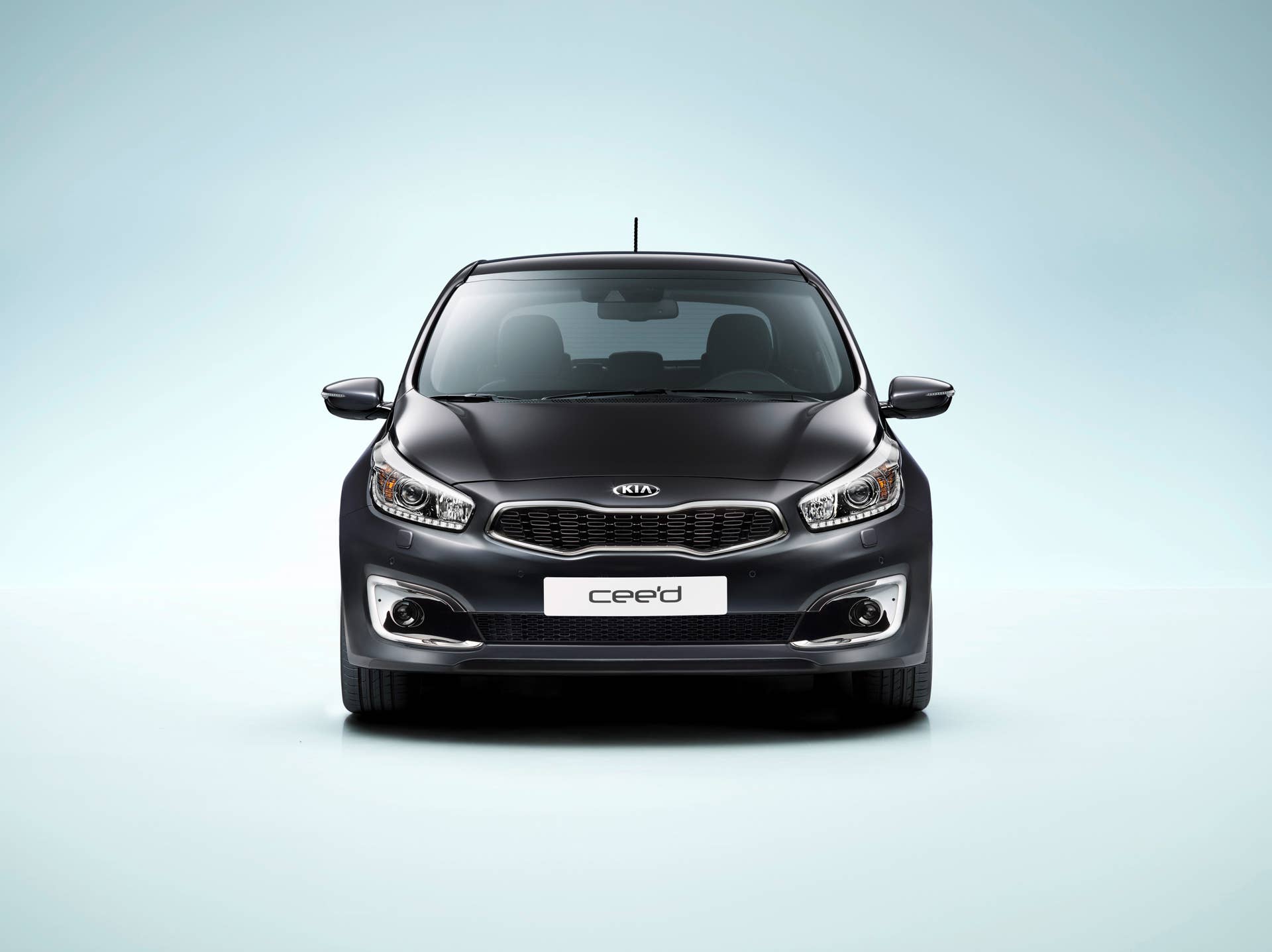2016 Kia Cee'd front