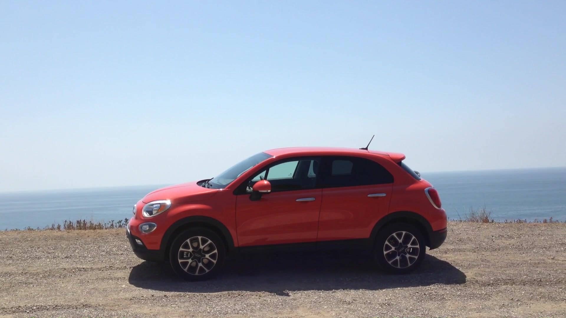 2016 Fiat 500X | On Location