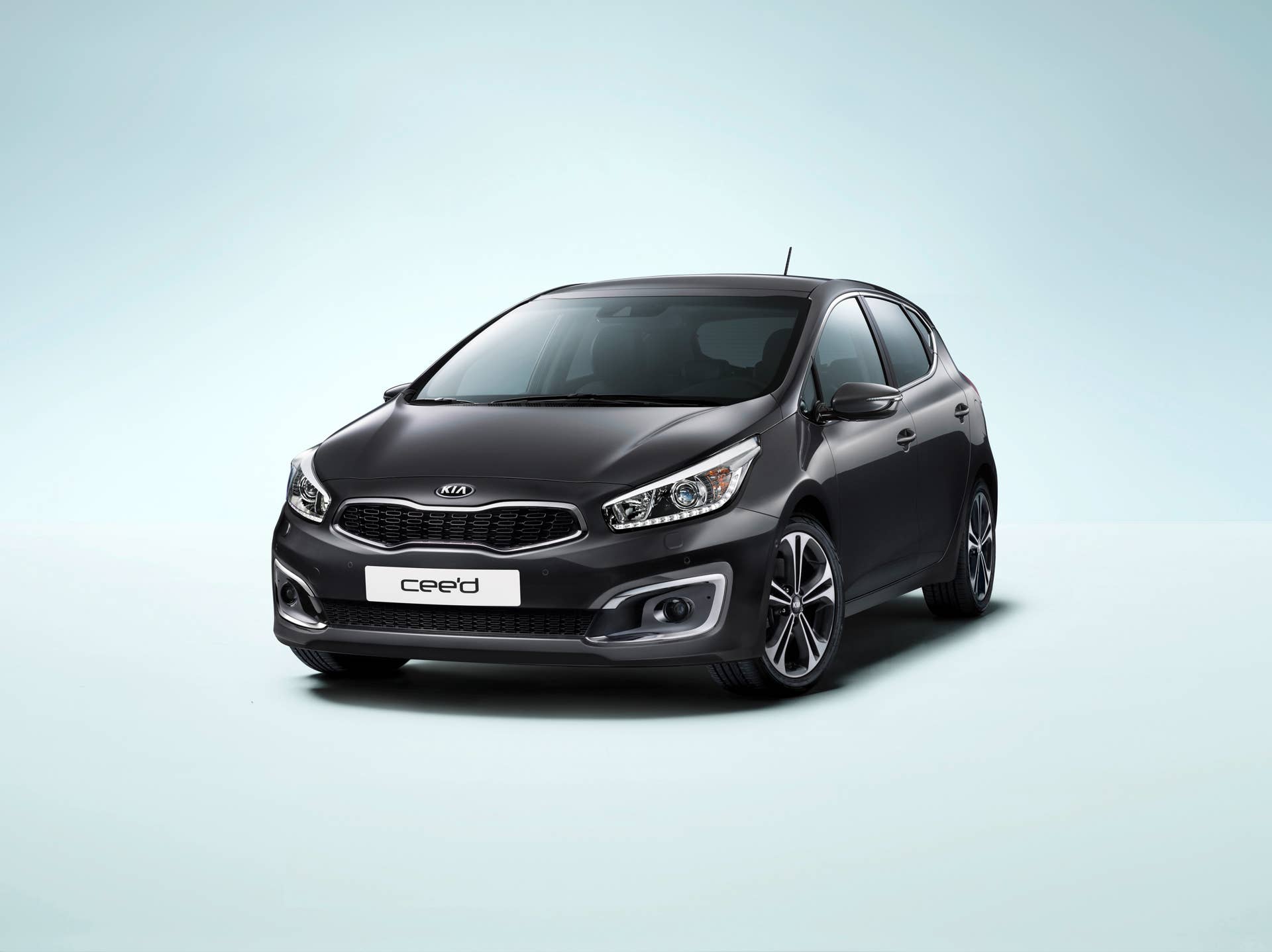 2016 Kia Cee'd front 3/4