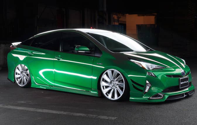 Wald International Toyota Prius green