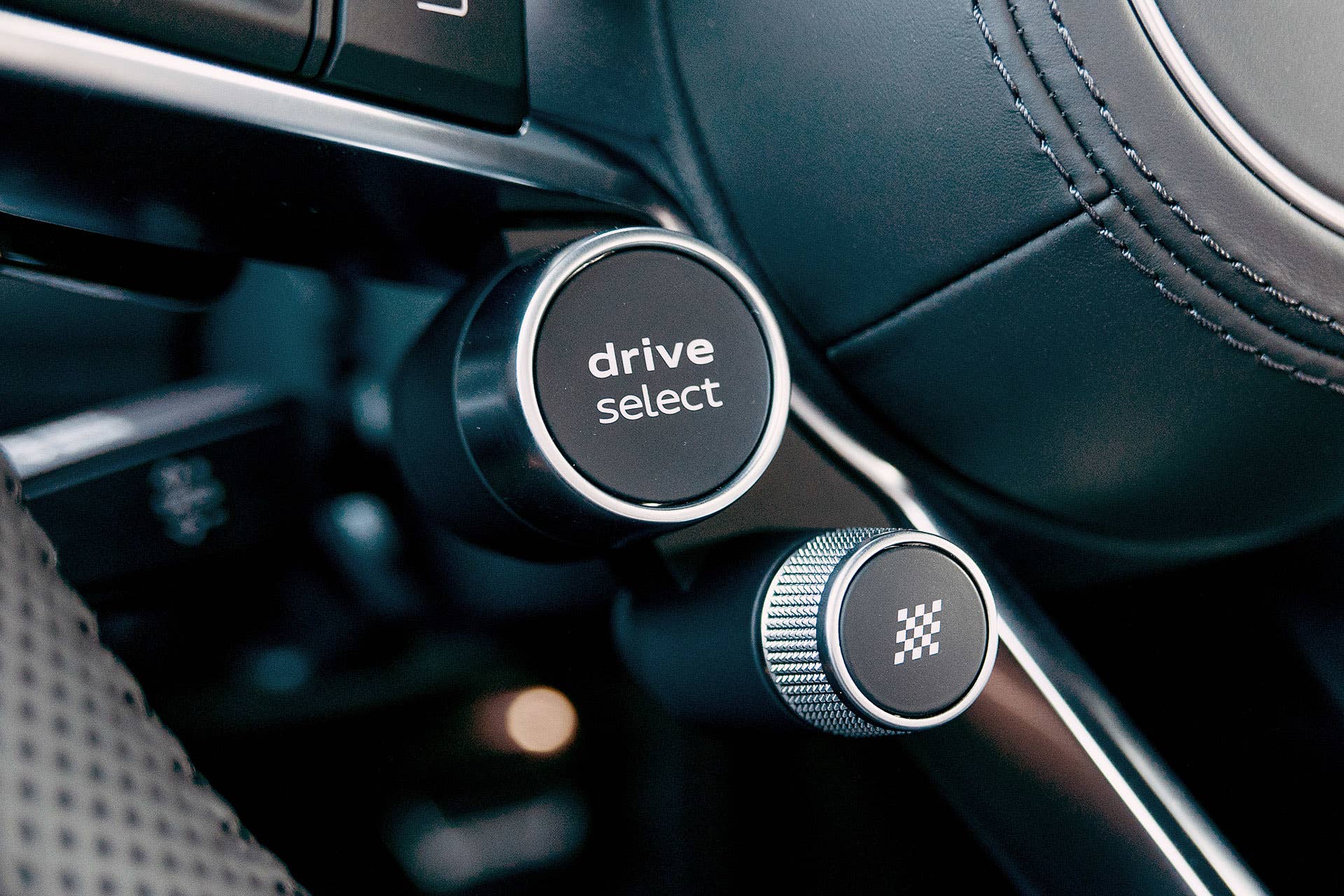 2017 Audi R8 drive select mode