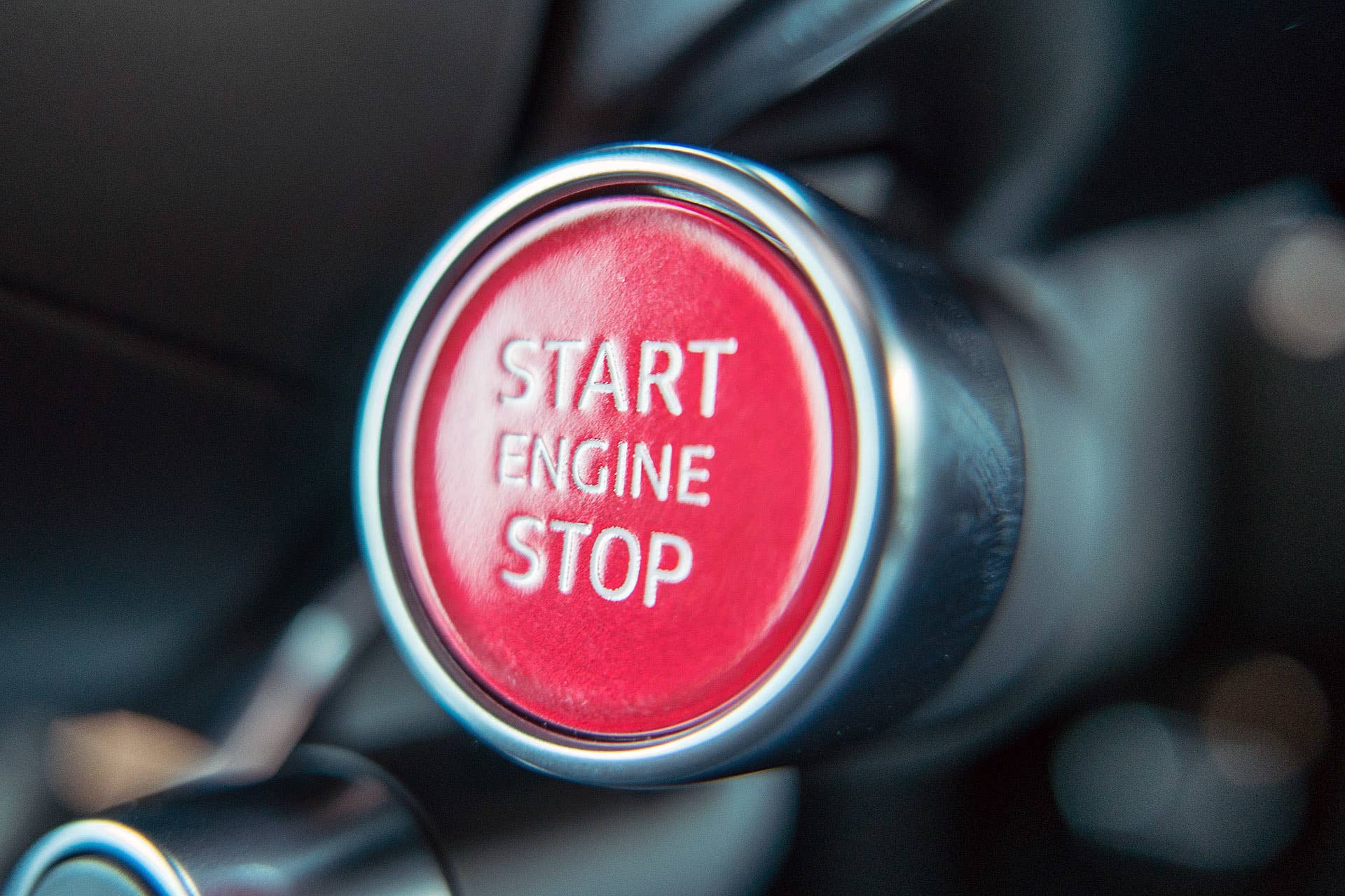2017 Audi R8 start button