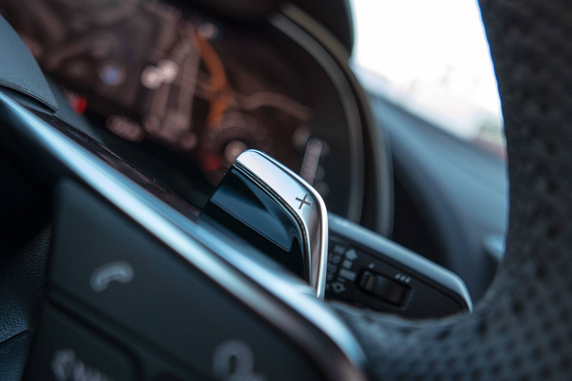 2017 Audi R8 paddle shifter