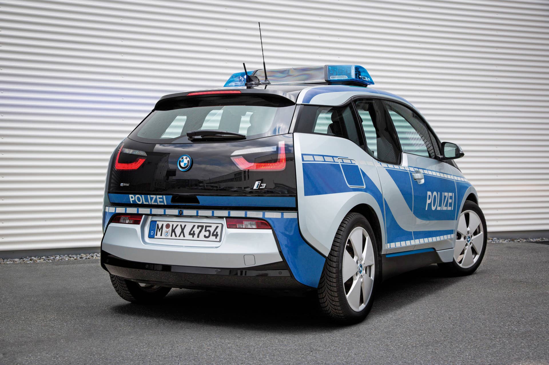 BMW i3 police car Bavaria rear 3/4