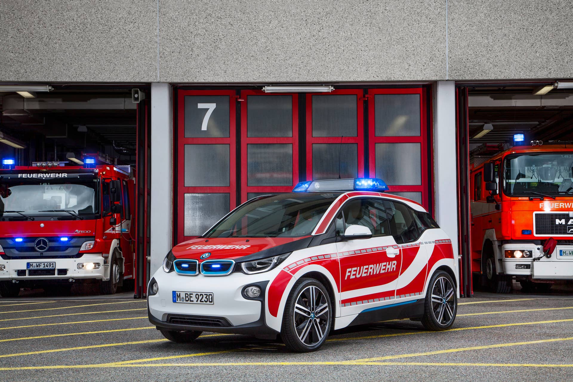 BMW i3 fire department germany