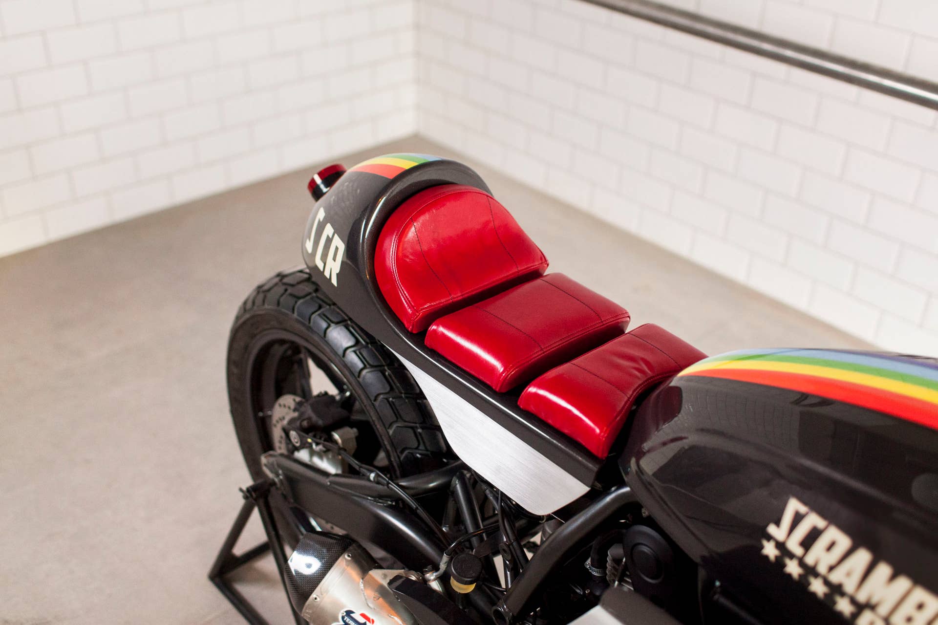 ducati scrambler peace sixty2 seat