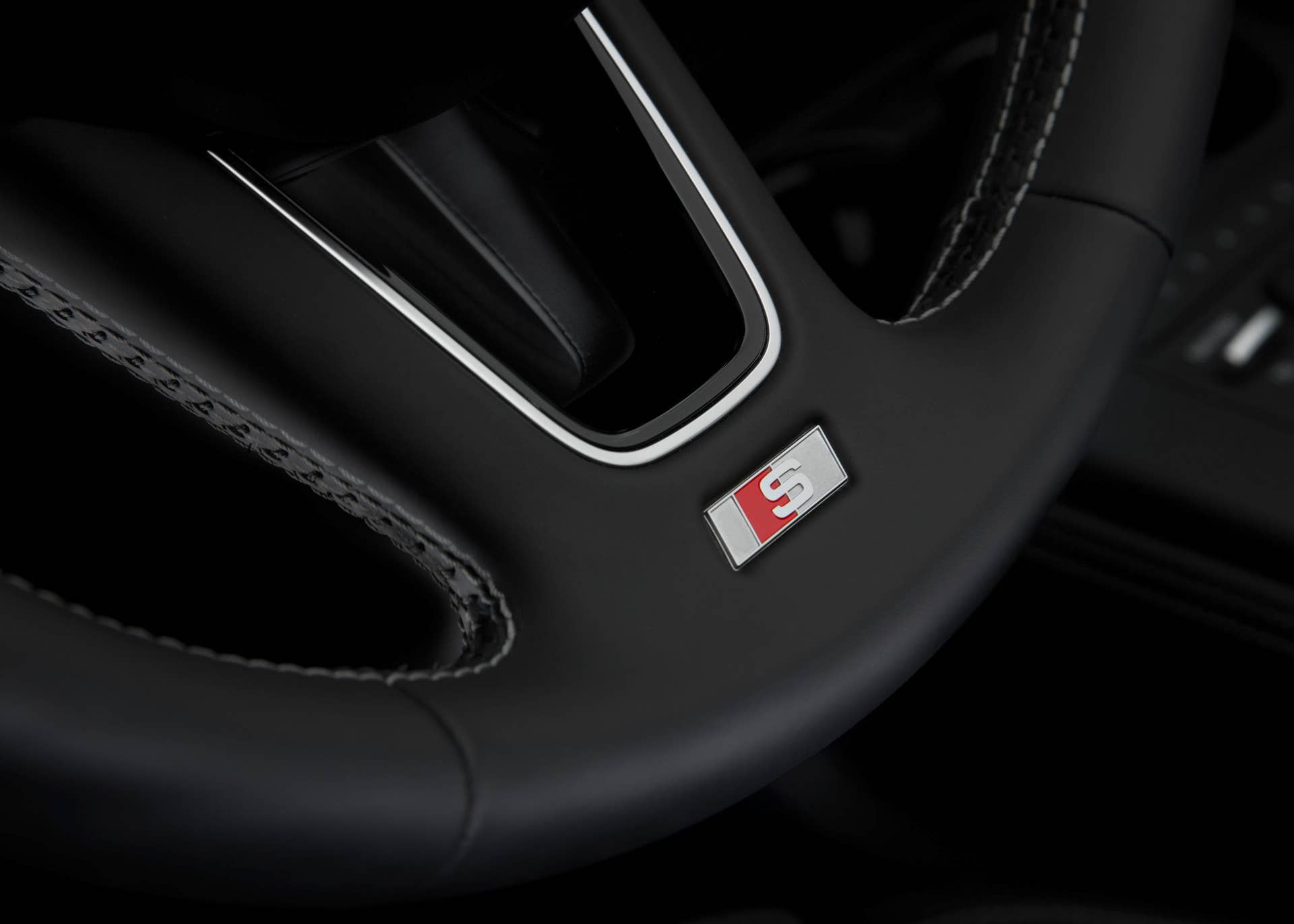 2017 audi s4 interior steering wheel
