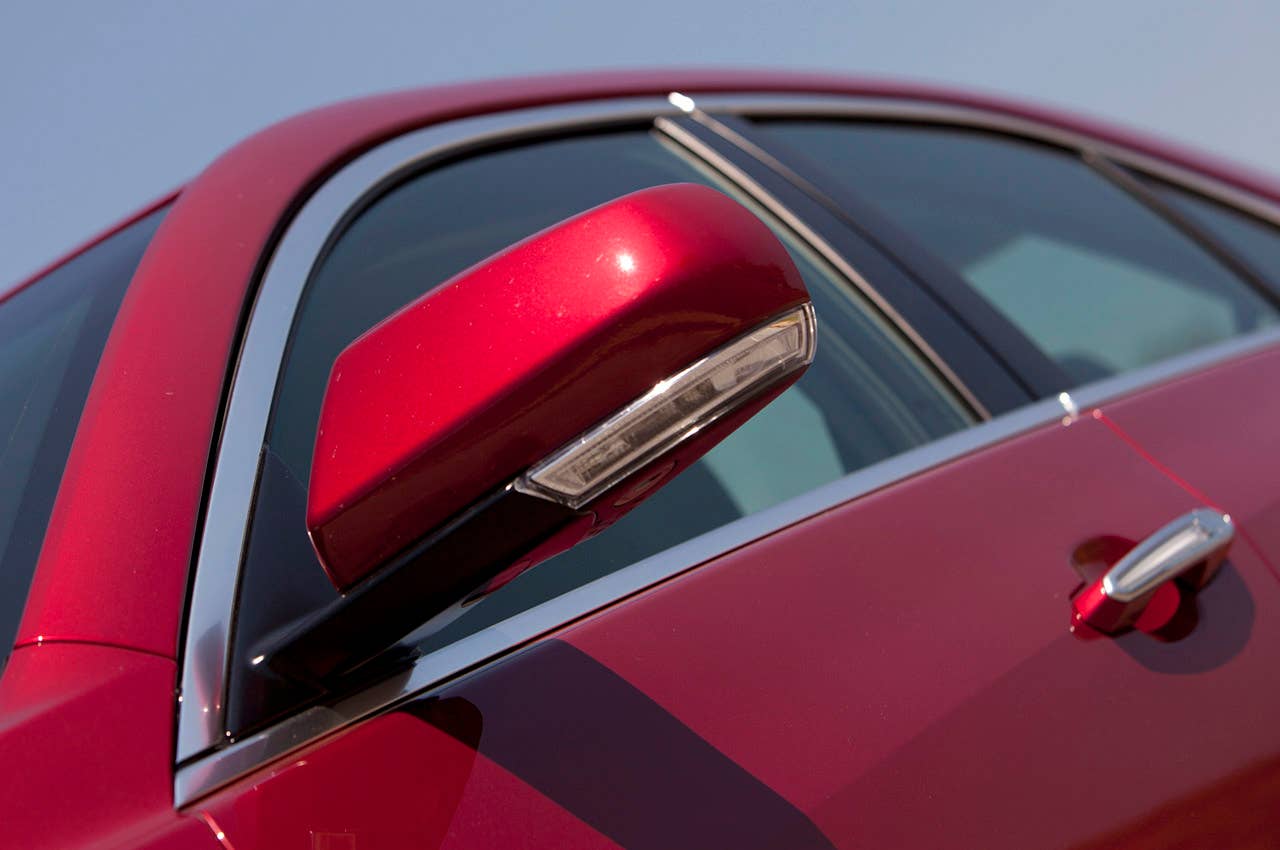 2013 Cadillac ATS side mirror