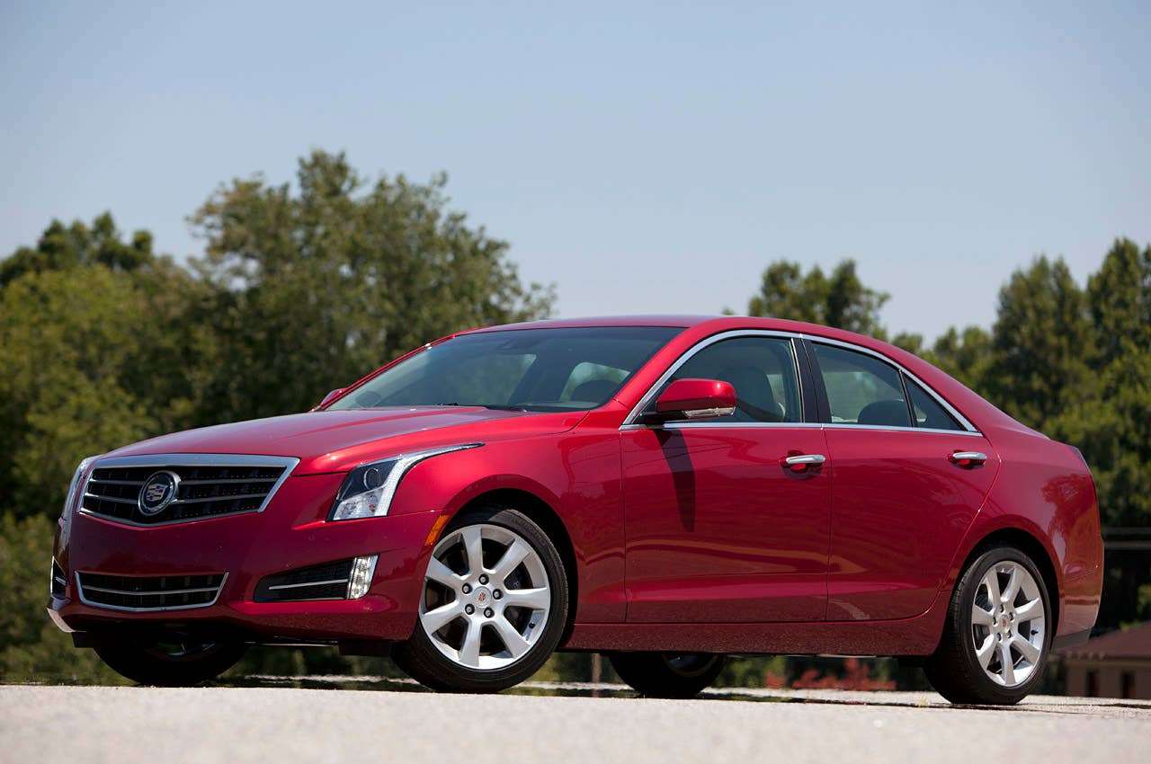 2013 Cadillac ATS front 3/4 view