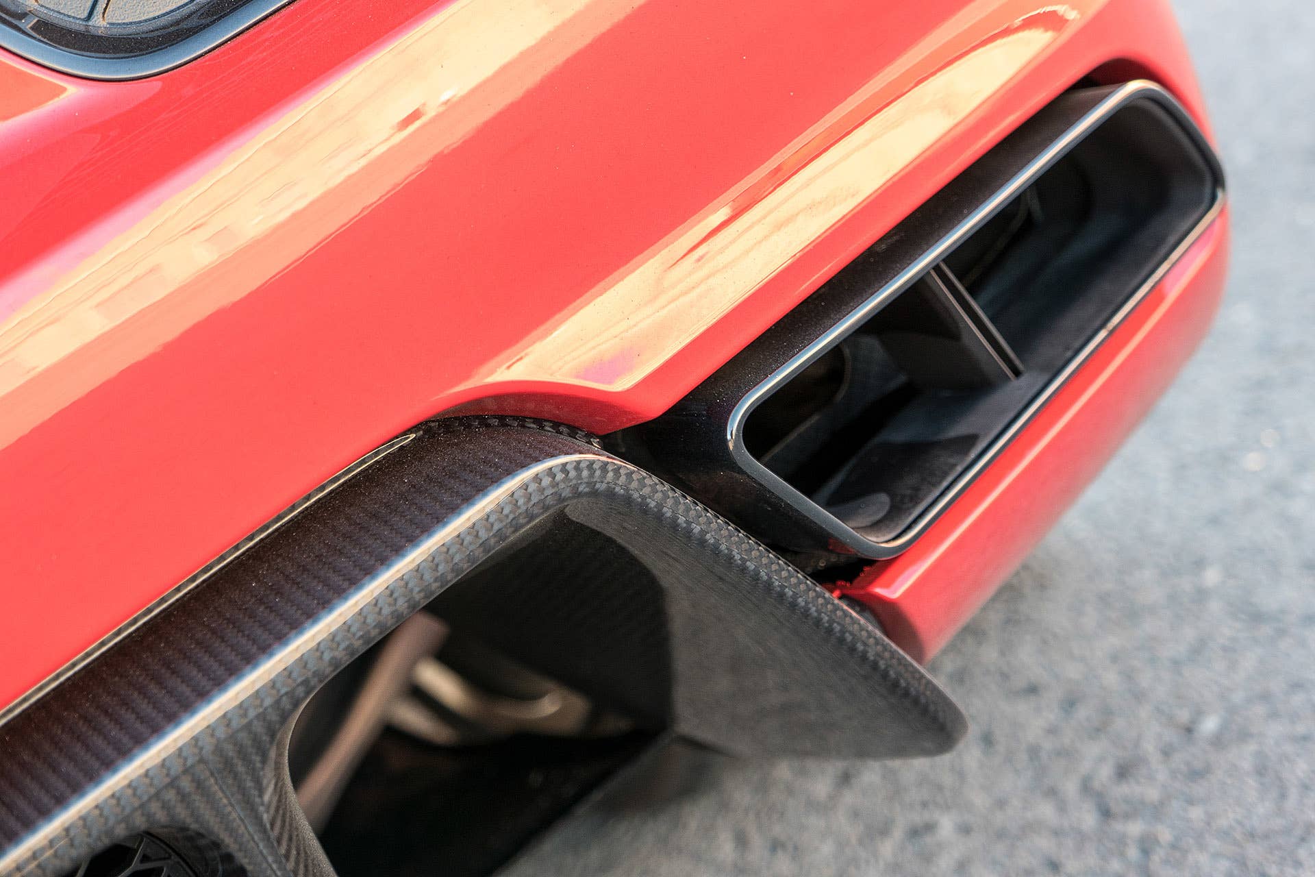2017 Audi R8 exhaust tip
