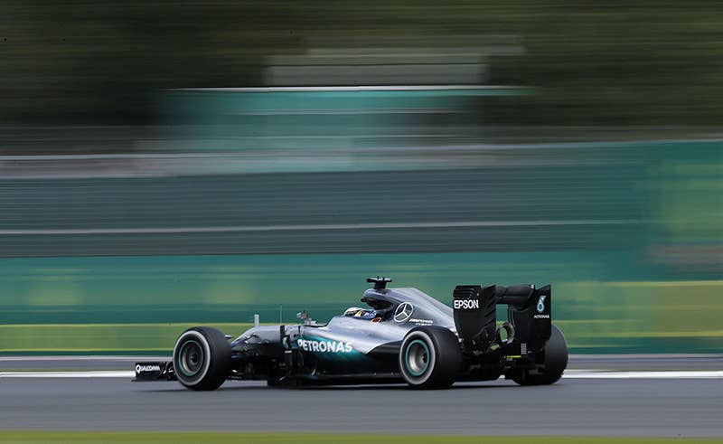 Mercedes AMG Petronas F1 Team's British driver Lewis Hamilton drives during the British Formula One Grand Prix at Silverstone motor racing circuit in Silverstone, central England, on July 10, 2016.