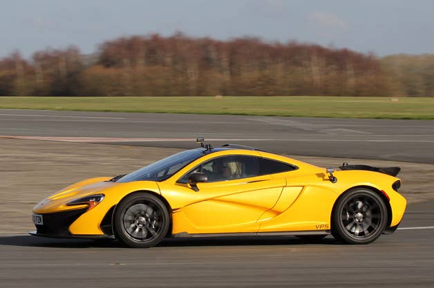 2015 McLaren P1