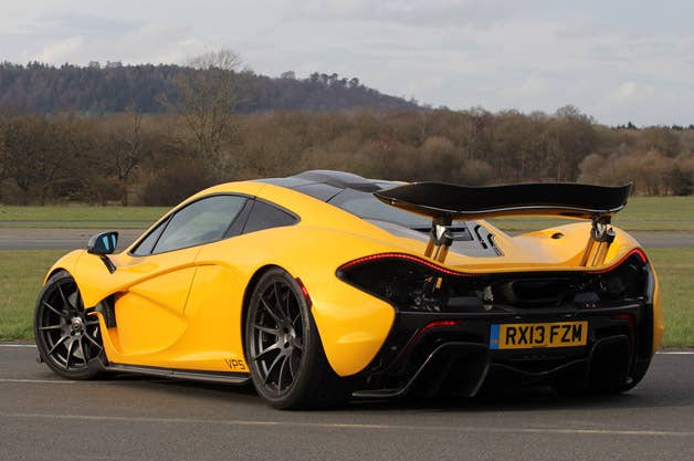 2015 McLaren P1