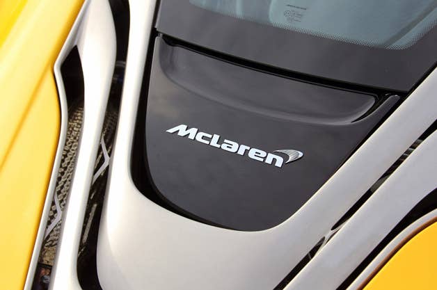 2015 McLaren P1