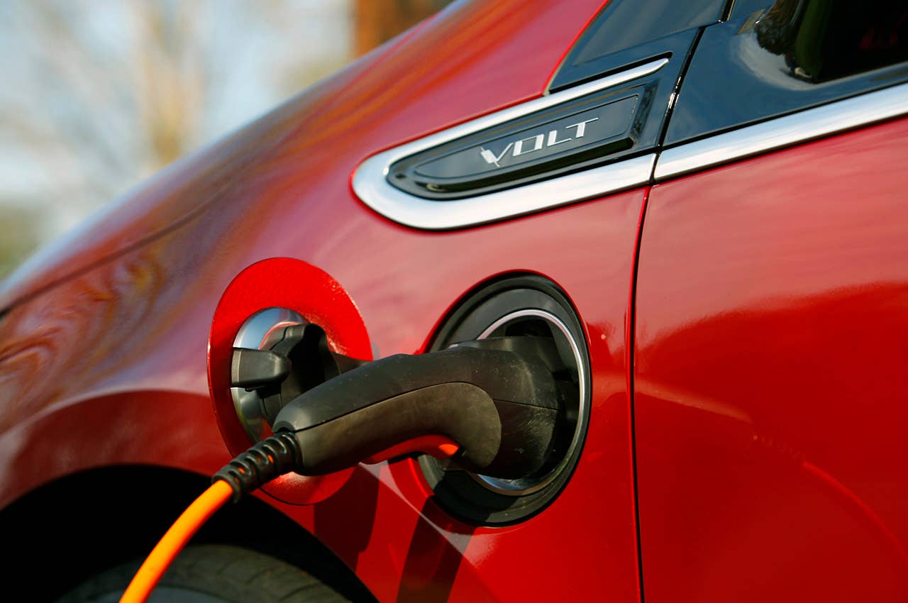 2011 Chevrolet Volt charging port