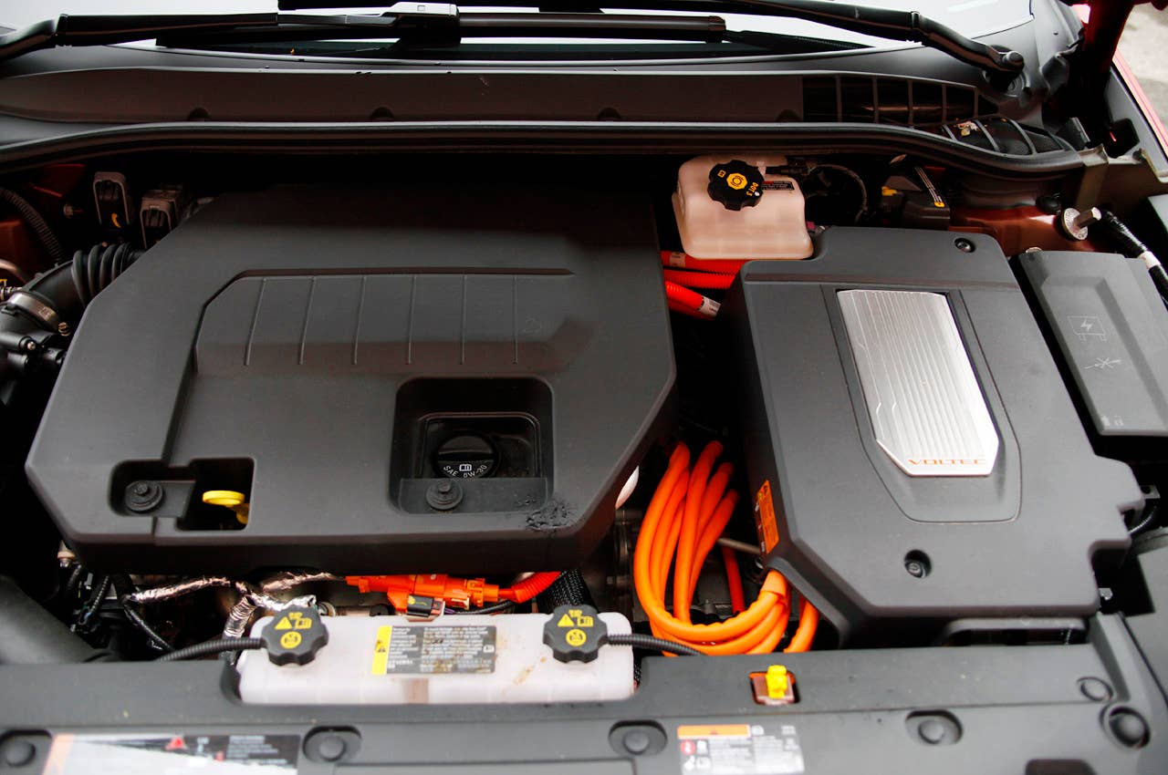 2011 Chevrolet Volt engine