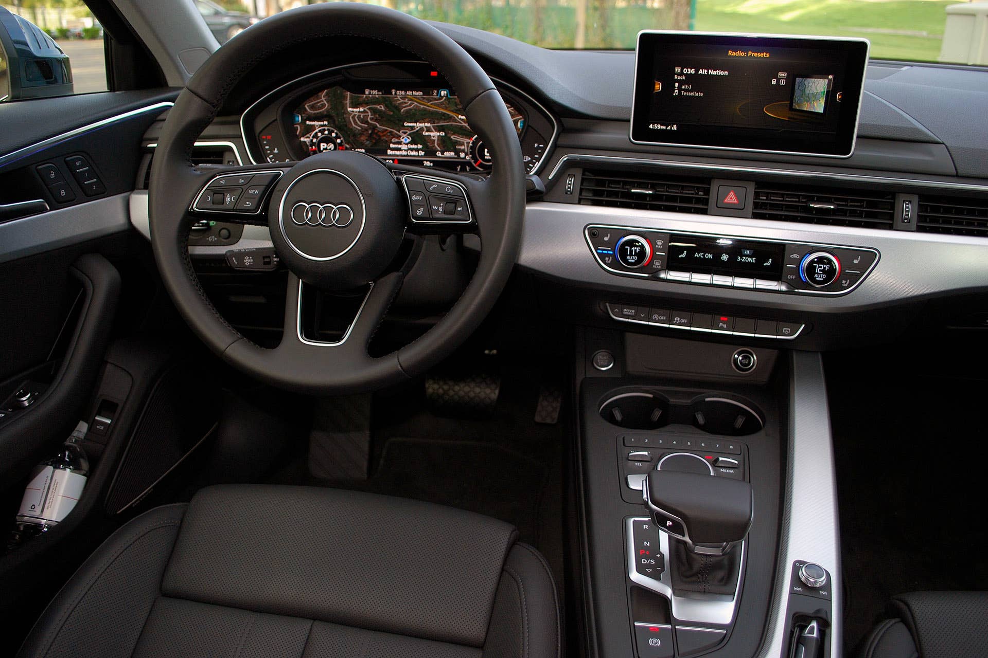 2017 Audi A4 interior