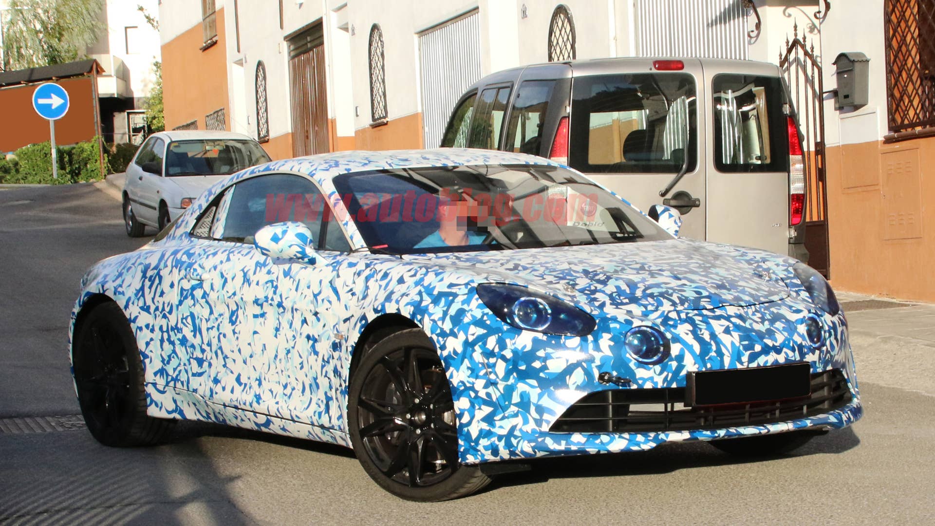 2017 Renault Alpine Sports Car Spy Shots Front Three Quarter Exterior