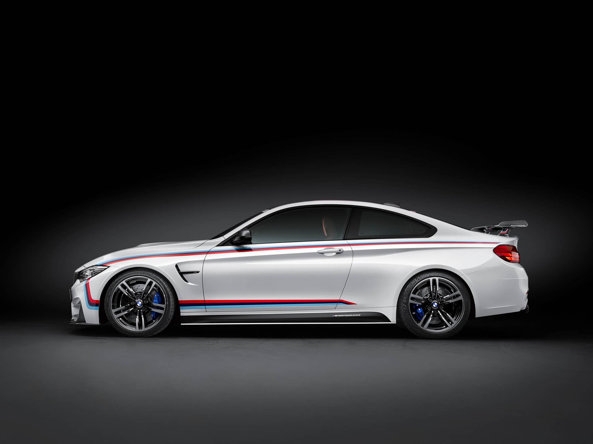 BMW M4 M Performance Parts SEMA 2015 profile