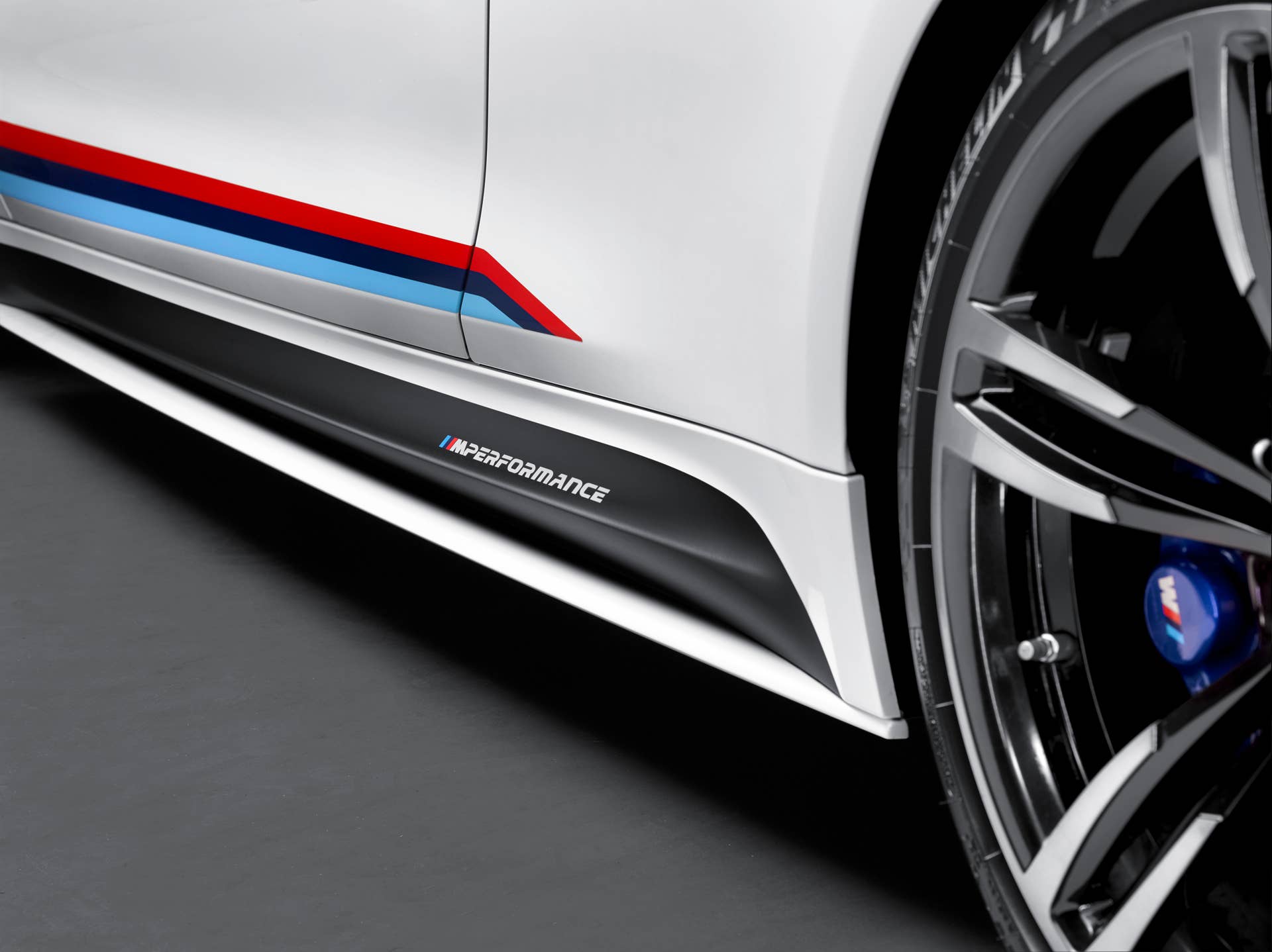 BMW M4 M Performance Parts SEMA 2015 side sill