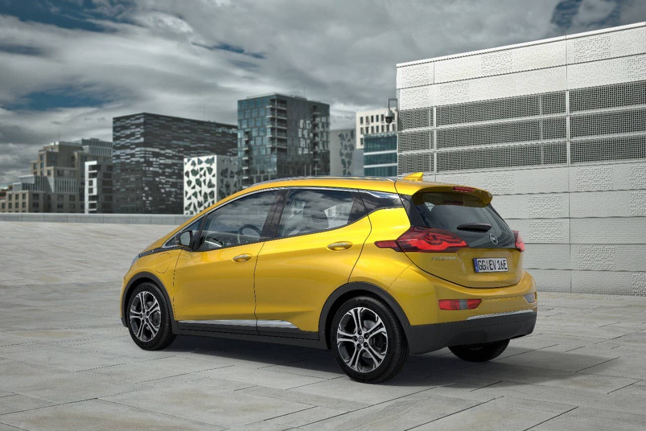 opel ampera-e rear 3/4