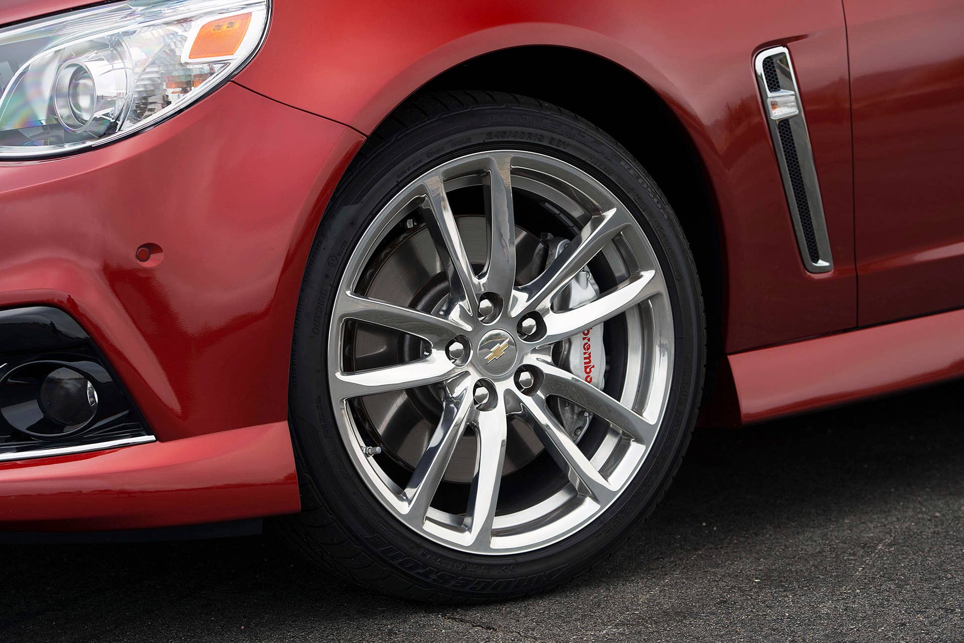 2015 Chevrolet SS wheel