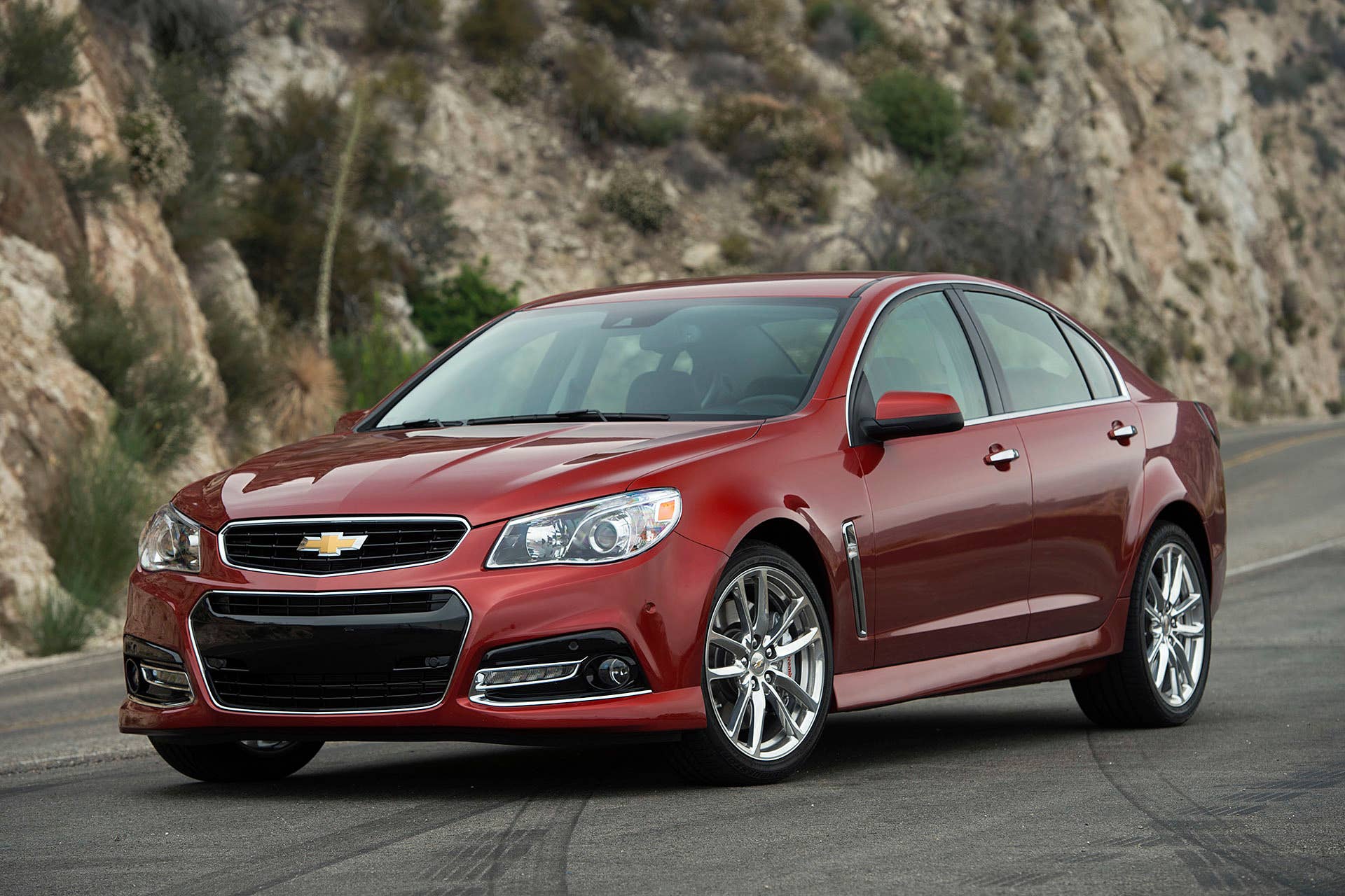2015 Chevrolet SS front 3/4 view