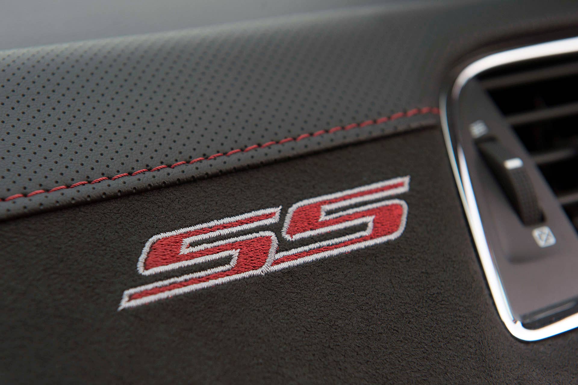 2015 Chevrolet SS dash badge
