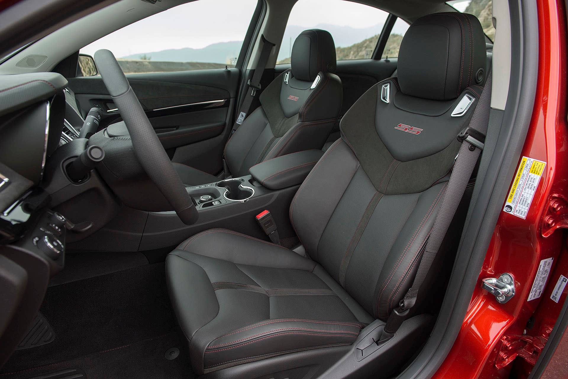 2015 Chevrolet SS front seats