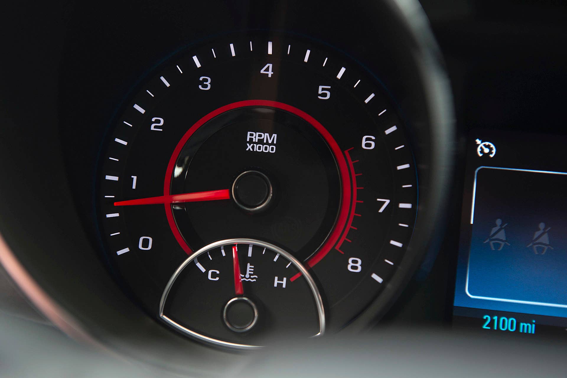 2015 Chevrolet SS tachometer