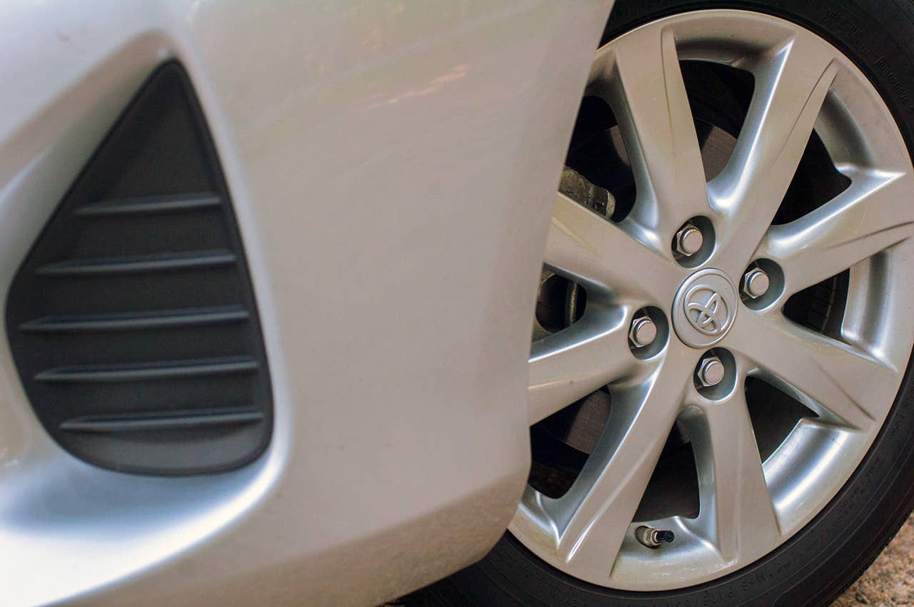 2015 Toyota Yaris wheel
