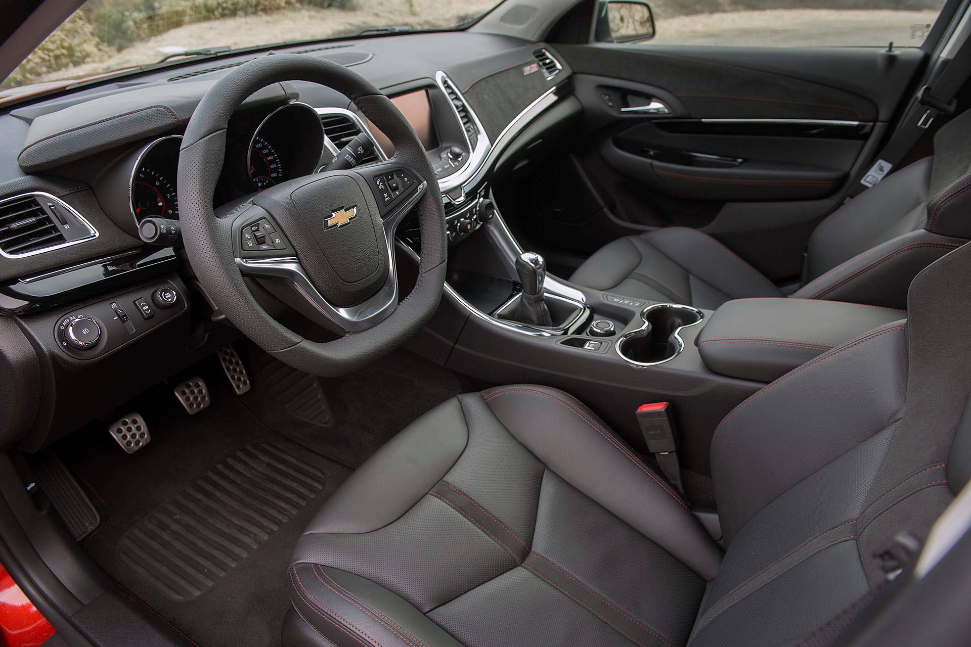 2015 Chevrolet SS interior