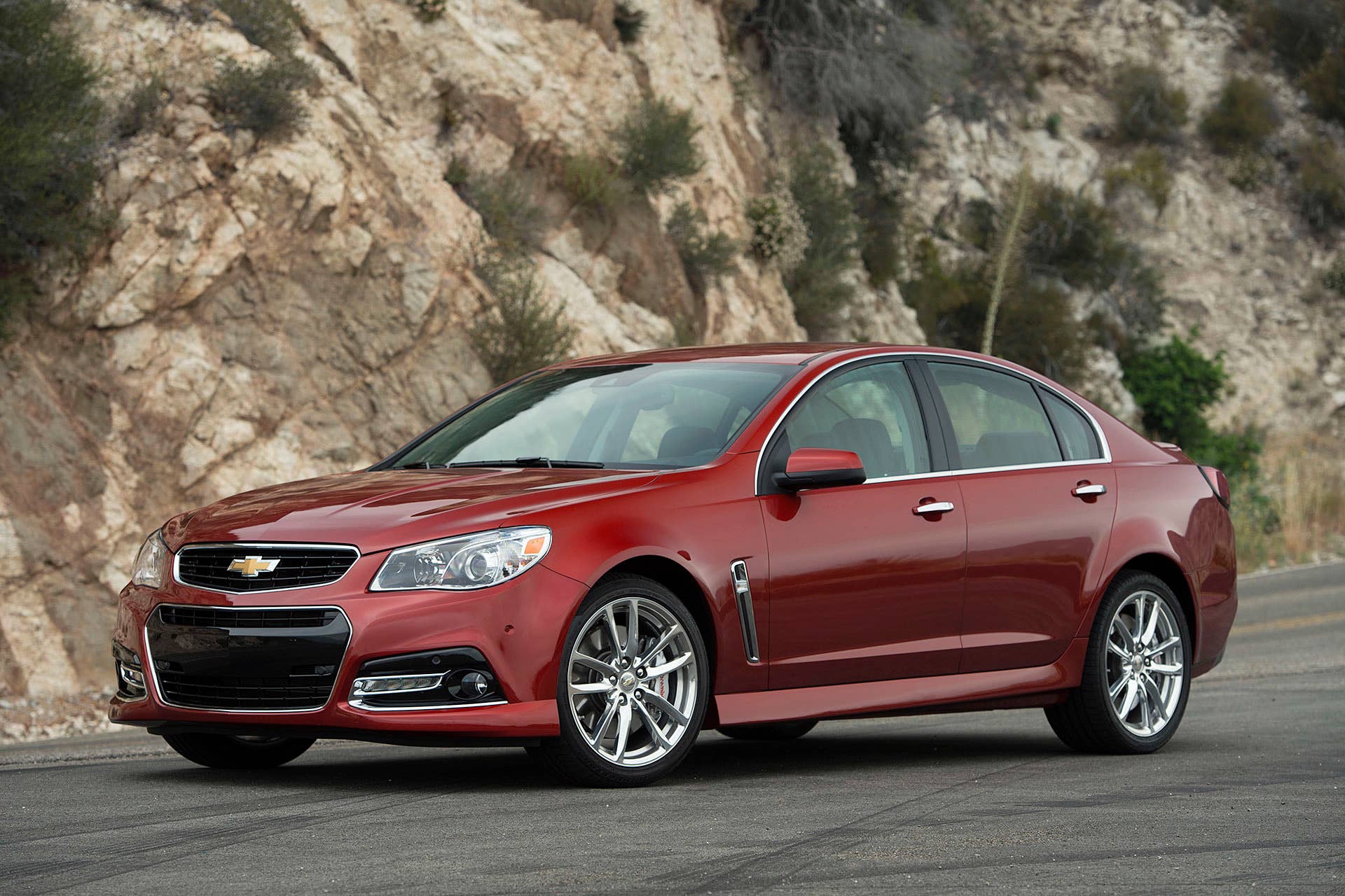 2015 Chevrolet SS front 3/4 view